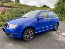 Blau Gebraucht 2001 Skoda Fabia Comfort Limousine | 950 € (Guter Preis)