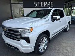 White met (metallic) Gebraucht 2024 Chevrolet Silverado SUV | 69.900 € (Guter Preis)