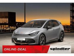 Silber Neu 2025 Cupra Born Kleinwagen | 34.612 € (Superpreis)