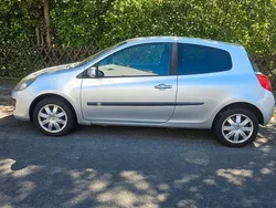 Silber Gebraucht 2006 Renault Clio II Exception Limousine | 650 € (Superpreis)