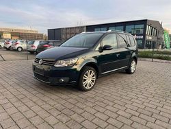 Veneziengrün perleffekt Gebraucht 2014 VW Touran Cup Van / Kleinbus | 5.599 € (Etwas zu teuer)