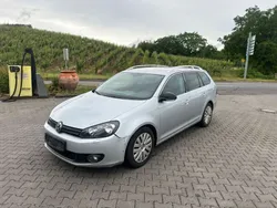 Silber Gebraucht 2011 VW Golf VI Style Kombi | 1.999 € (Guter Preis)