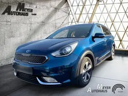 Blau Gebraucht 2018 Kia Niro Advance SUV | 15.890 € (Fairer Preis)