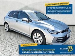 Oyster silver metallic Neu 2024 VW Golf VIII Limousine | 29.780 € (Superpreis)