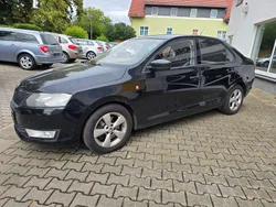 Schwarz Gebraucht 2013 Skoda Rapid Active Limousine | 3.290 € (Teuer)