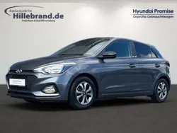 Grau Gebraucht 2020 Hyundai i20 YES! Limousine | 11.490 € (Fairer Preis)