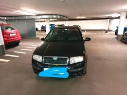 Schwarz Gebraucht 2006 Skoda Fabia Kleinwagen | 2.000 € (Etwas zu teuer)