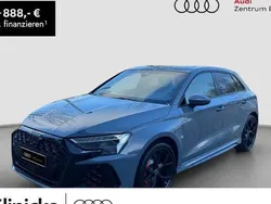 Grau Neu 2025 Audi RS3 Sportback Sport Kleinwagen | 69.970 € (Superpreis)