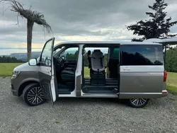 Weiß Gebraucht 2017 VW T6 Highline Van | 42.990 € (Fairer Preis)