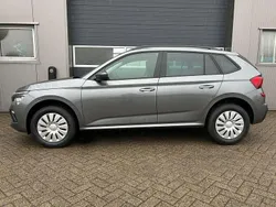 Graphit grau metallic Neu 2025 Skoda Kamiq Selection SUV | 25.090 € (Guter Preis)