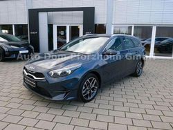 Grau Gebraucht 2025 Kia Ceed Sportswagon Spirit Kombi | 25.990 € (Fairer Preis)