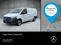 Weiß Gebraucht 2024 Mercedes Vito Van / Kleinbus | 34.486 € (Fairer Preis)
