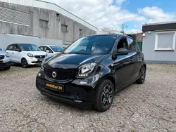 Schwarz Gebraucht 2019 Smart ForFour Electric Drive Passion Limousine | 7.490 € (Guter Preis)