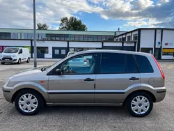 Gold Gebraucht 2003 Ford Fusion Limousine | 3.000 € (Fairer Preis)
