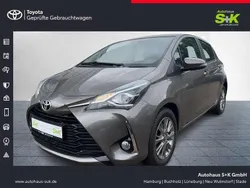 Platinumbronze metallic Gebraucht 2017 Toyota Yaris Plus Kleinwagen | 11.490 € (Etwas zu teuer)