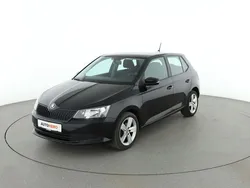 Grau Gebraucht 2016 Skoda Fabia Active Limousine | 8.880 € (Etwas zu teuer)