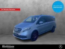 Brillantsilber Gebraucht 2021 Mercedes V220 Exclusive Van / Kleinbus | 59.740 €
