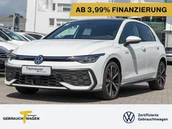 Weiß Gebraucht 2024 VW Golf VIII GTE Limousine | 44.330 € (Guter Preis)