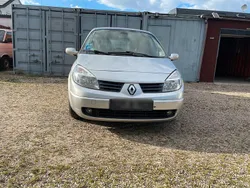 Silber Gebraucht 2006 Renault Scénic II Van / Kleinbus | 2.750 € (Fairer Preis)