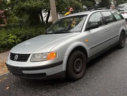 Silber Gebraucht 1999 VW Passat Kombi | 1.999 € (Teuer)