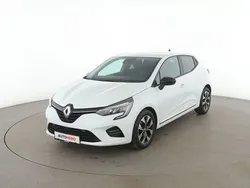 Weiß Gebraucht 2023 Renault Clio V Evolution Limousine | 15.220 € (Guter Preis)