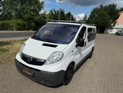 Weiß Gebraucht 2008 Opel Vivaro Van | 6.800 € (Fairer Preis)