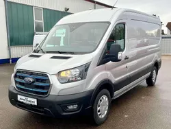 Polarsilber metallic Gebraucht 2023 Ford E-Transit Trend Van | 31.900 € (Fairer Preis)
