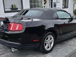 Schwarz Gebraucht 2010 Ford Mustang Cabrio | 13.730 € (Fairer Preis)