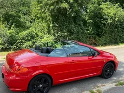 Rot Gebraucht 2004 Peugeot 307 CC Cabrio | 2.999 € (Teuer)