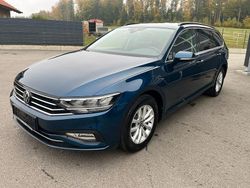 Blau Gebraucht 2023 VW Passat Business Kombi | 22.700 € (Fairer Preis)