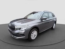 Grau Neu 2025 Skoda Kamiq Selection SUV | 27.249 € (Etwas zu teuer)