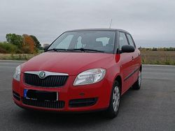 Rot Gebraucht 2009 Skoda Fabia Classic Kleinwagen | 1.400 € (Superpreis)