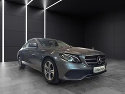 Grau Gebraucht 2019 Mercedes E200 Limousine | 27.480 € (Superpreis)