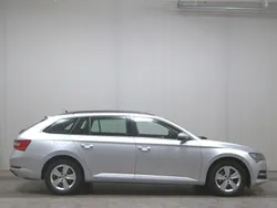 Silber Gebraucht 2022 Skoda Superb Ambition Kombi | 17.980 € (Superpreis)