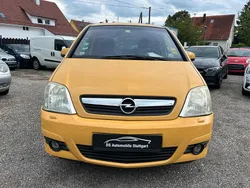 Gelb Gebraucht 2006 Opel Meriva Van / Kleinbus | 2.999 € (Etwas zu teuer)