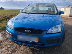 Blau Gebraucht 2007 Ford Focus Limousine | 1.390 €