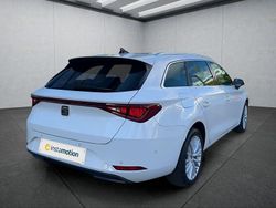 Weiß Gebraucht 2023 Seat Leon Kombi | 21.949 € (Fairer Preis)