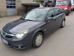 Gebraucht 2005 Opel Signum Sport Kleinwagen | 3.000 € (Etwas zu teuer)