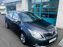 Grau Gebraucht 2011 Toyota Avensis Limousine | 9.950 € (Teuer)