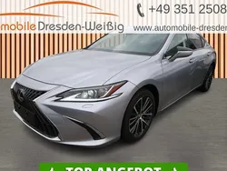 Sonic platinum Gebraucht 2023 Lexus ES300H Limited Edition Limousine | 39.980 €
