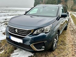 Blau Gebraucht 2018 Peugeot 5008 Active SUV | 14.800 € (Fairer Preis)