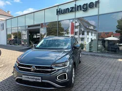 Grau Gebraucht 2024 VW T-Roc Style SUV | 29.890 € (Fairer Preis)