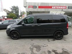 Lackfarbe graphitgrau metallic Gebraucht 2020 Mercedes V250 AMG line Van / Kleinbus | 48.990 € (Fairer Preis)