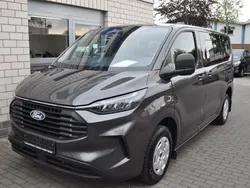 Schwarz Gebraucht 2025 Ford Transit Custom Trend Kombi | 39.480 €