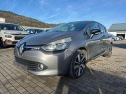 Grau Gebraucht 2014 Renault Clio IV Luxe Limousine | 4.500 € (Fairer Preis)