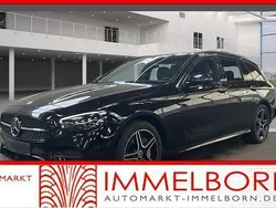 Obsidianschwarz metalliclack (metallic) Gebraucht 2021 Mercedes E300 AMG Kombi | 30.980 € (Fairer Preis)