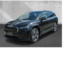 Schwarz Gebraucht 2025 Skoda Enyaq iV Loft SUV | 40.990 € (Superpreis)