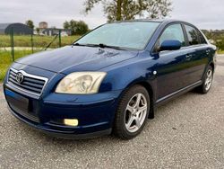 Blau Gebraucht 2003 Toyota Avensis Executive Limousine | 3.150 € (Fairer Preis)