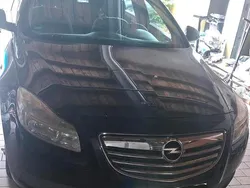 Schwarz Gebraucht 2010 Opel Insignia Limousine | 3.700 € (Etwas zu teuer)