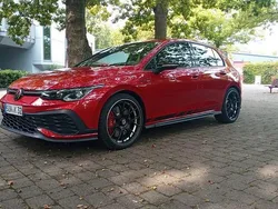 Rot Gebraucht 2023 VW Golf VIII GTI Clubsport Limousine | 34.799 € (Fairer Preis)